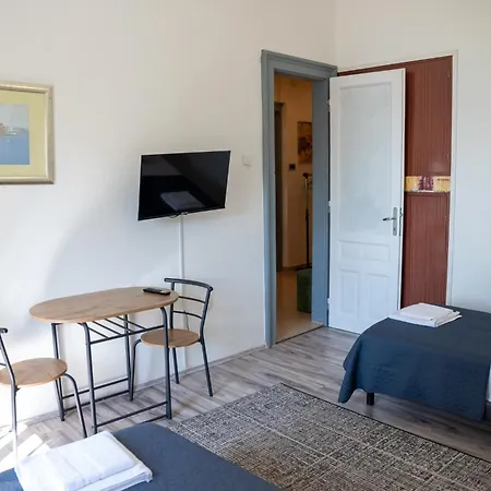 My Vintage By The * 자다르